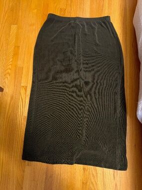 Maxi Skirt in Olive Green - stretch material - XL